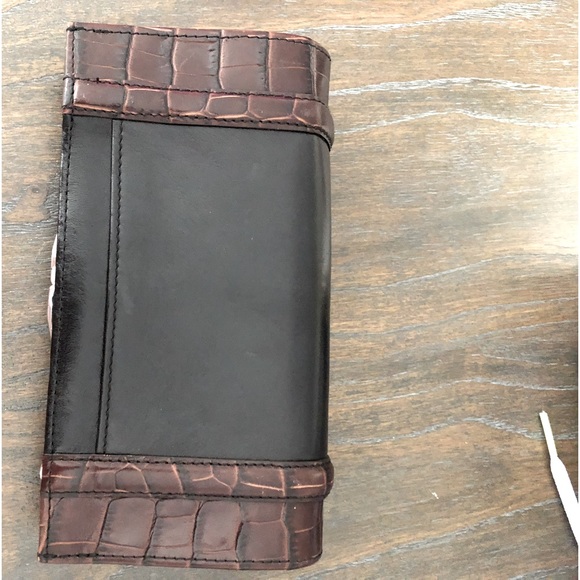 Brighton Clutch - Picture 2 of 5